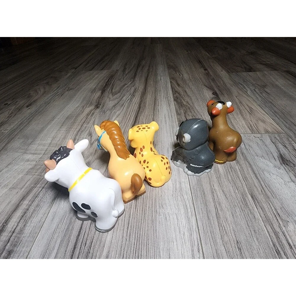 Fisher Price Little People Animal Lot Cow Horse Gorilla Monkey Parrot Puppy Goat